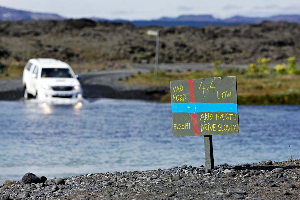 18 Of The Most Dangerous And Dramatic Roads In The World HuffPost
