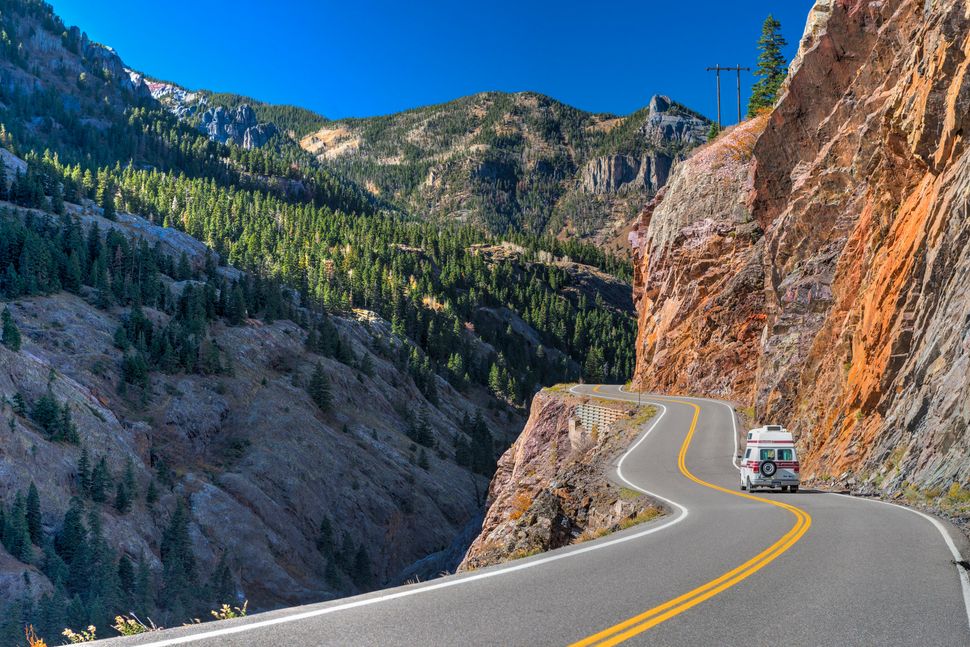 18 Of The Most Dangerous And Dramatic Roads In The World | HuffPost