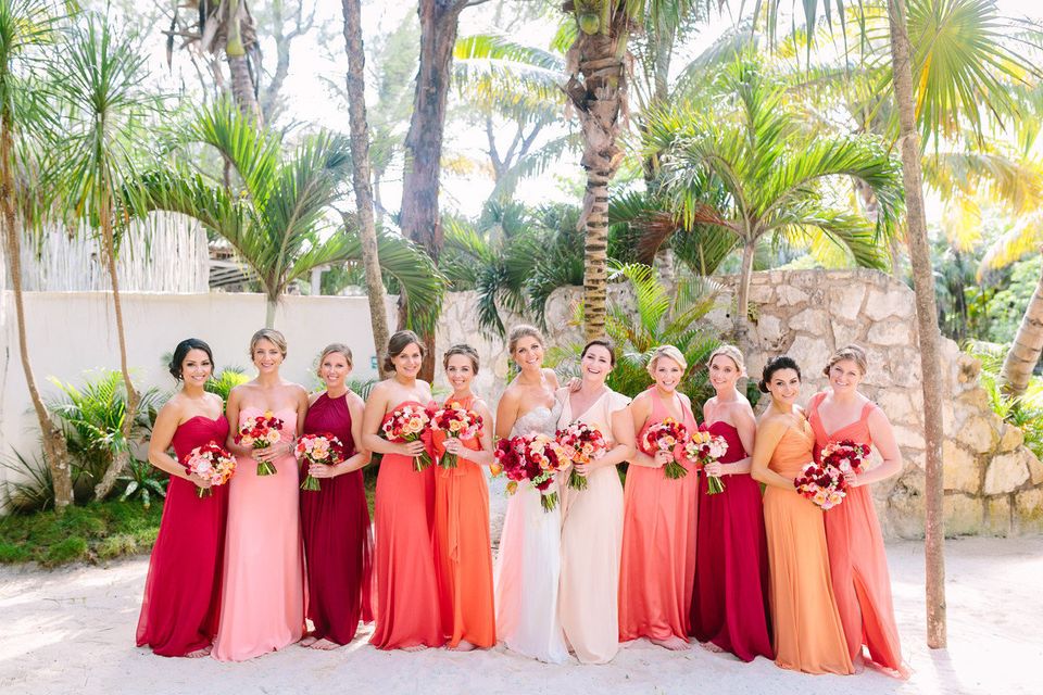 19 Bridal Parties Who Perfected The Mismatched Dress Trend | HuffPost Life