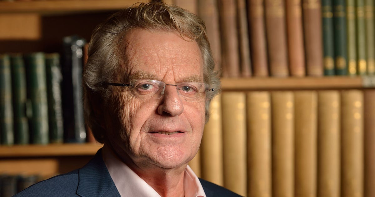 Jerry springer. Джерри спрингер. Шоу Джерри Спрингера телепередача. Филип спрингер. Джерри спрингер фото.
