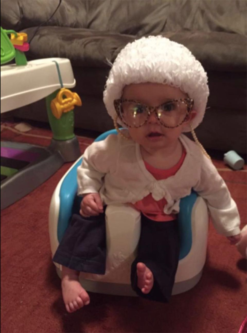 Just 20 Photos Of Kids Dressed As Old People ‘Cause It's Ridiculously ...