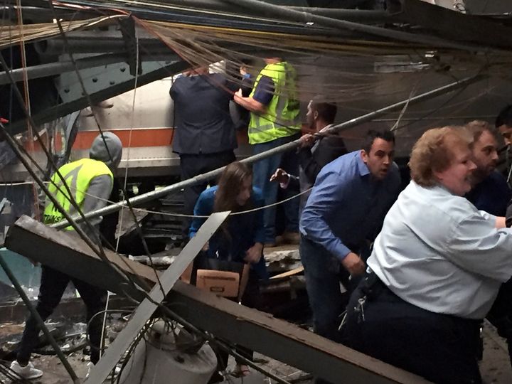<strong>Passengers rush to safety after the crash</strong>