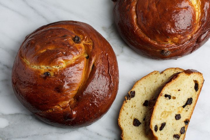 Traditional Rosh Hashanah foods include apples and honey, raisin challah, honey cake and pomegranate.