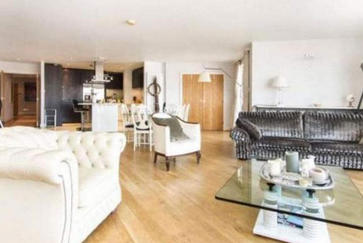 <strong>The lounge of the 2000sqft apartment which has stunning river views along the Thames</strong>