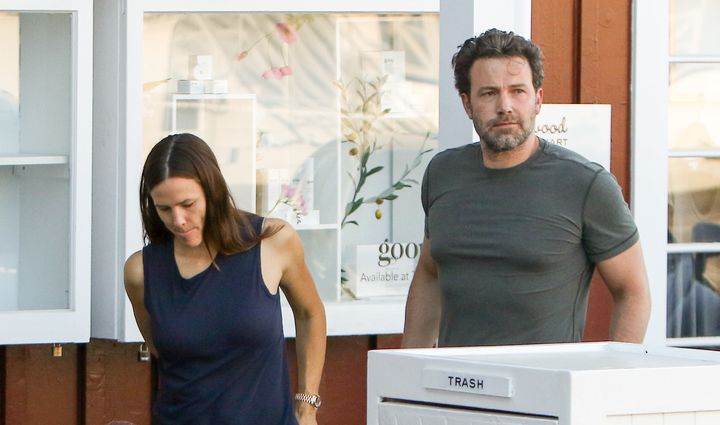 Jennifer Garner and Ben Affleck step out in Los Angeles on September 26, 2016.