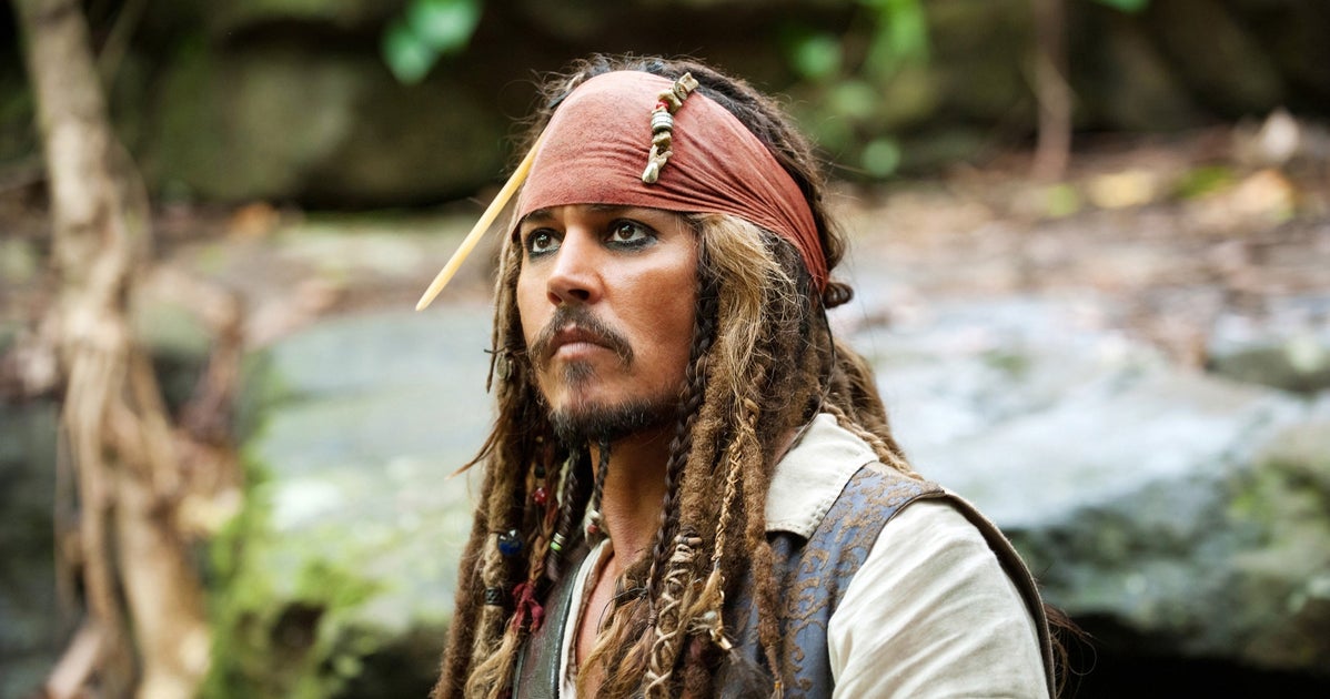 Johnny Depp in Talks for Pirates of the Caribbean Return