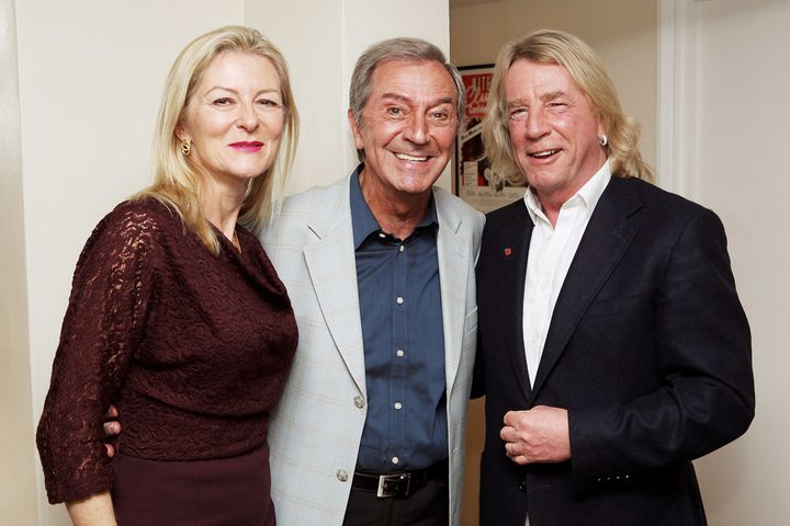 <strong>Rick and Lyndsay pose with Des O'Connor before he was taken ill</strong>
