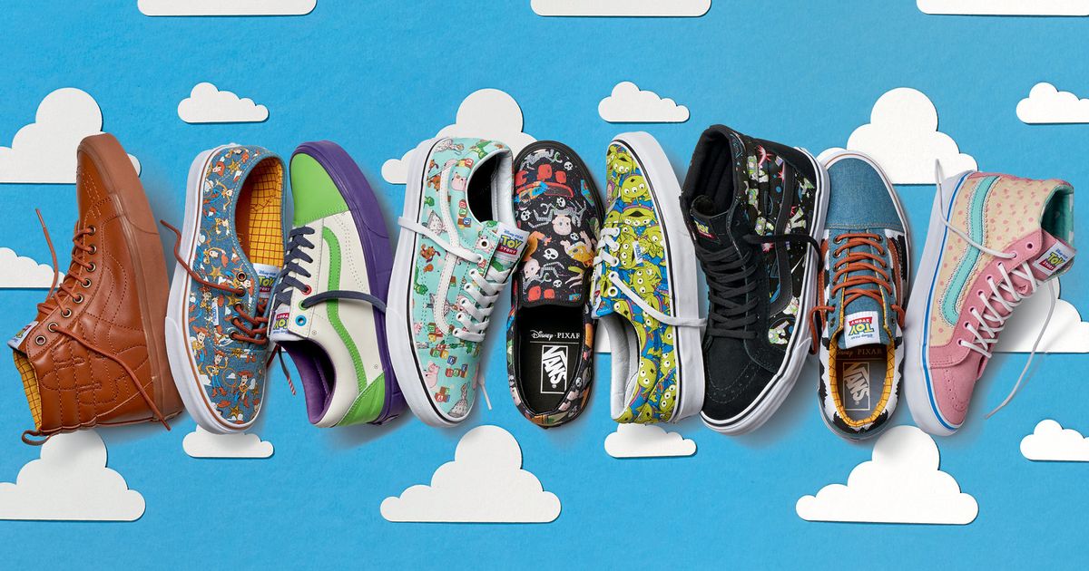 esta ahí Oponerse a precedente Vans' New 'Toy Story' Shoe Collection Goes To Infinity And Beyond |  HuffPost Life