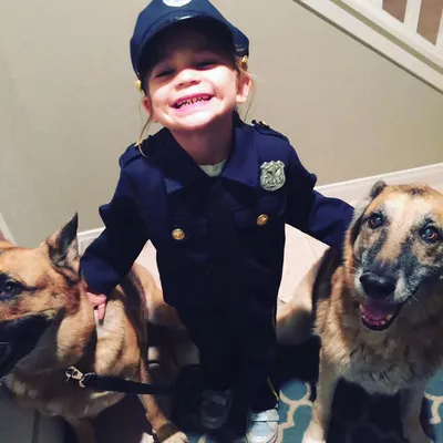 DIY Police Costume and K-9 Dog Halloween Costume