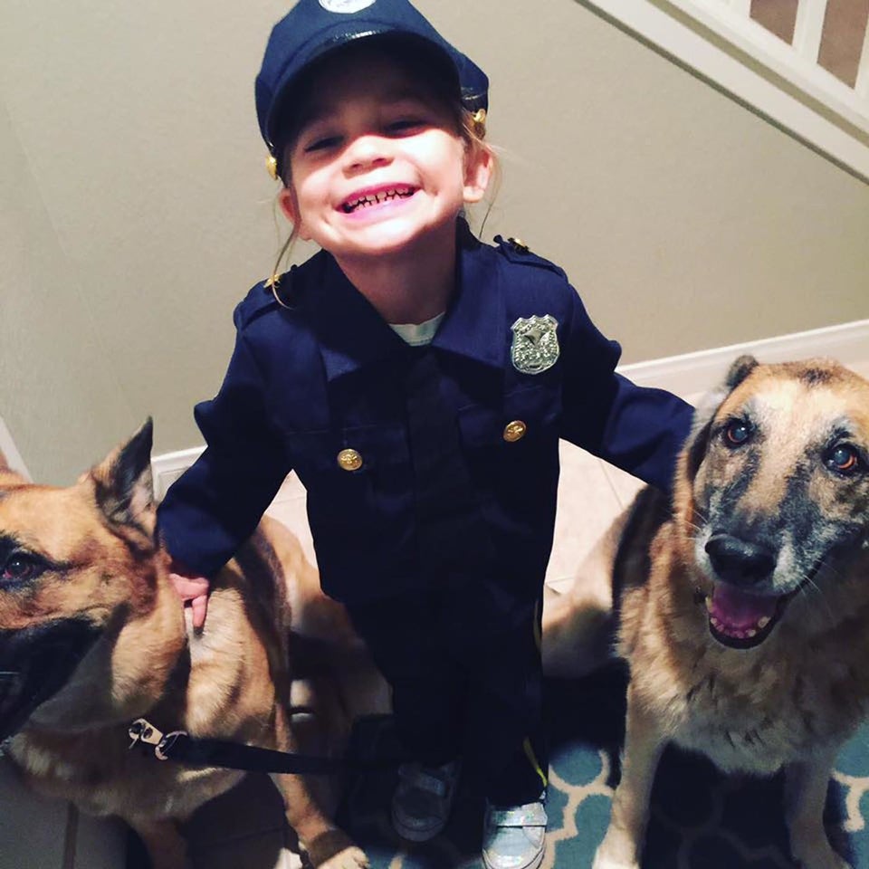 Kid And Dog Costumes: The 16 Best Coordinating Options For Halloween - The  Dodo