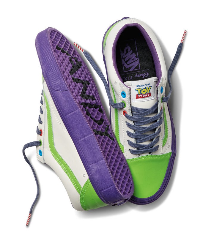 Toy story vans clearance buzz