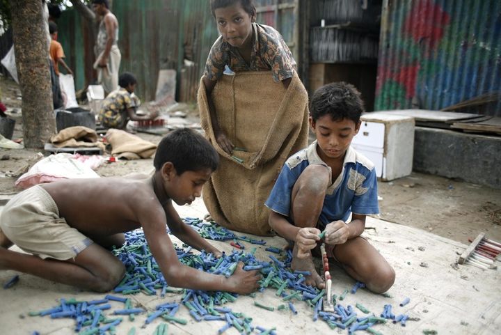 Children working in a Bangladesh factory