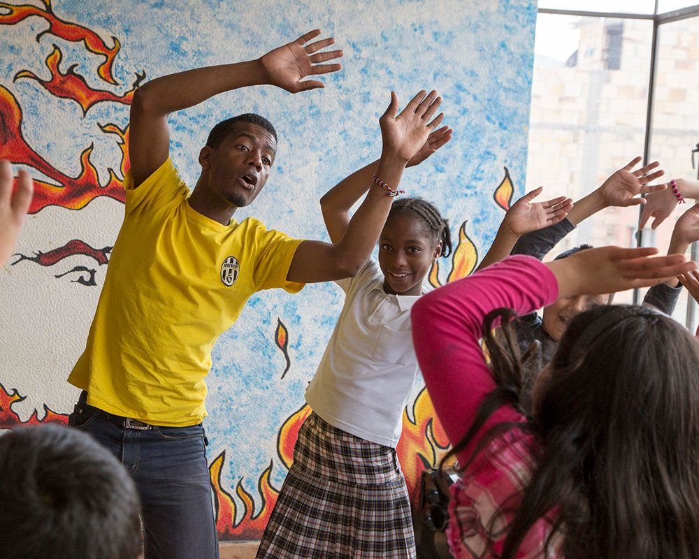 Afro-Colombian youth have often faced racist discrimination. Through Taller de Vida's workshops, they have a space to celebrate their culture and connect with each other.