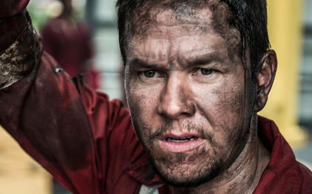 Mark Wahlberg stars as Mike Williams, one of the workers who decided to stay on the rig