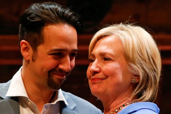 35 Pictures Of Lin Manuel Miranda That Prove He Is Actual Sunshine Huffpost 1209