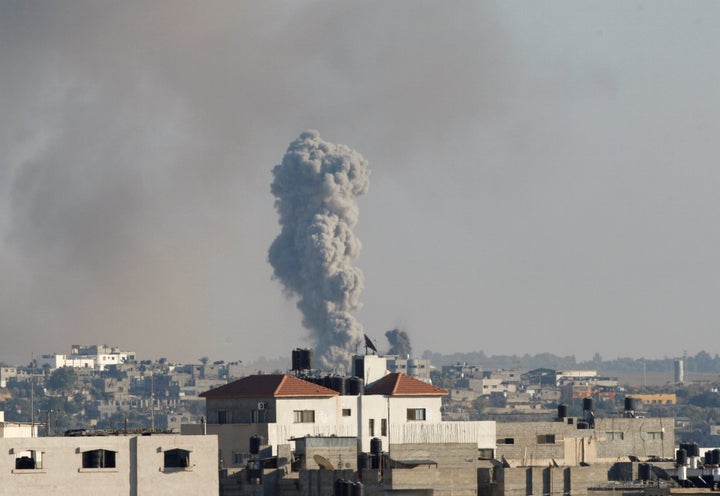 Smoke rises following what witnesses said was an Israeli air strike, east of Gaza City October 5, 2016.