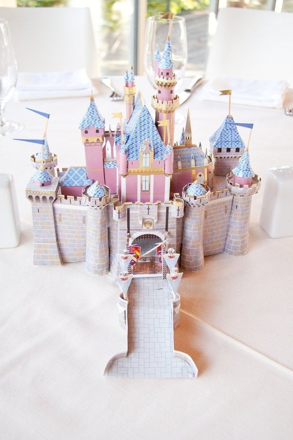 "Sleepy Beauty" table with a castle.