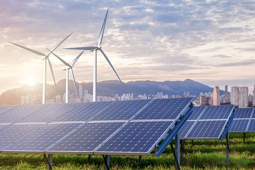 While the media is flooded with businesses slapping solar panels on everything from homes to offices to wide open fields, the energy storage market has been developing as a strong complementary or altogether alternative technology to solar power with schools taking the lead and paving the way.