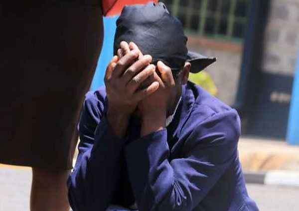 A woman mourns the death of her relative - who was killed by suspected Al-Shabaab in Mandera town - at Chiromo mortuary on October 7, 2016 where she had gone to identify the body