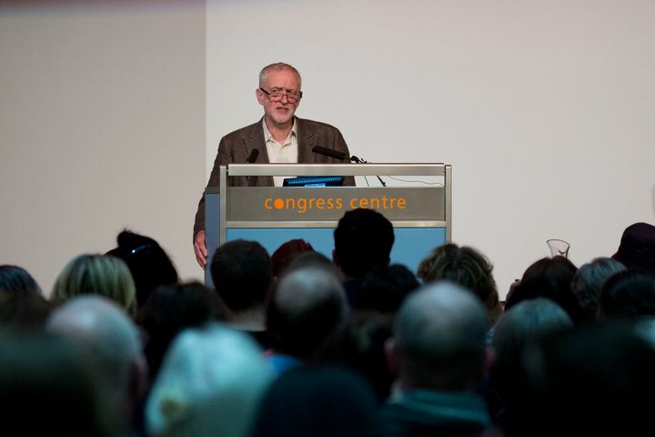 <strong>Labour leader Jeremy Corbyn was heckled at a Stop the War coalition conference on Saturday.</strong>