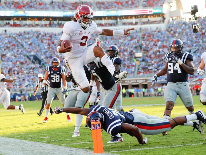 Bama's true freshman quarterback Jalen Hurts totaled four touchdowns in an impressive road win over Arkansas.