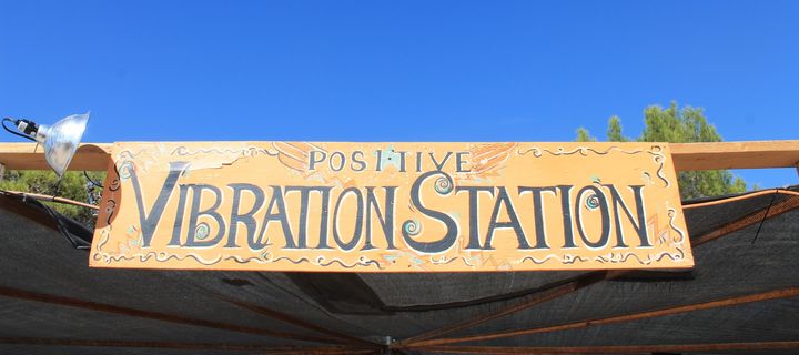The Positive Vibration Station was a designated space at the festival for chakra balancing, sonic explorations, Khi Cong, music and more. 