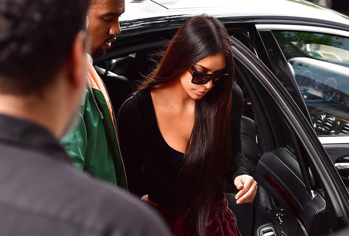 Kim Kardashian returns to New York after her Oct. 3 robbery in Paris.