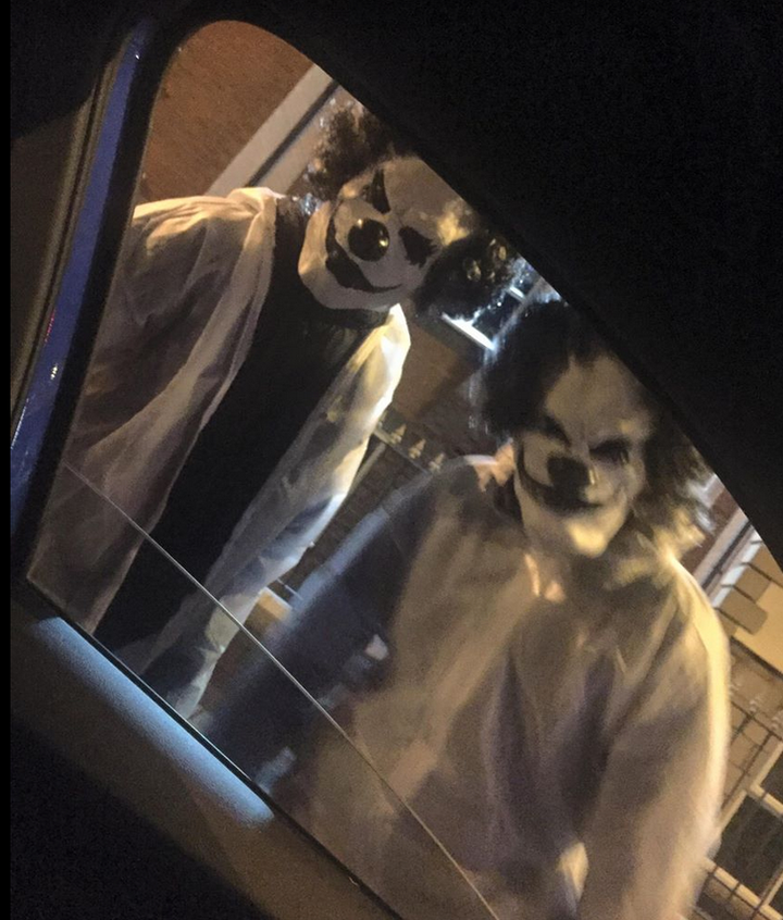 <strong>Police forces across the UK are being inundated with calls about killer clowns</strong>