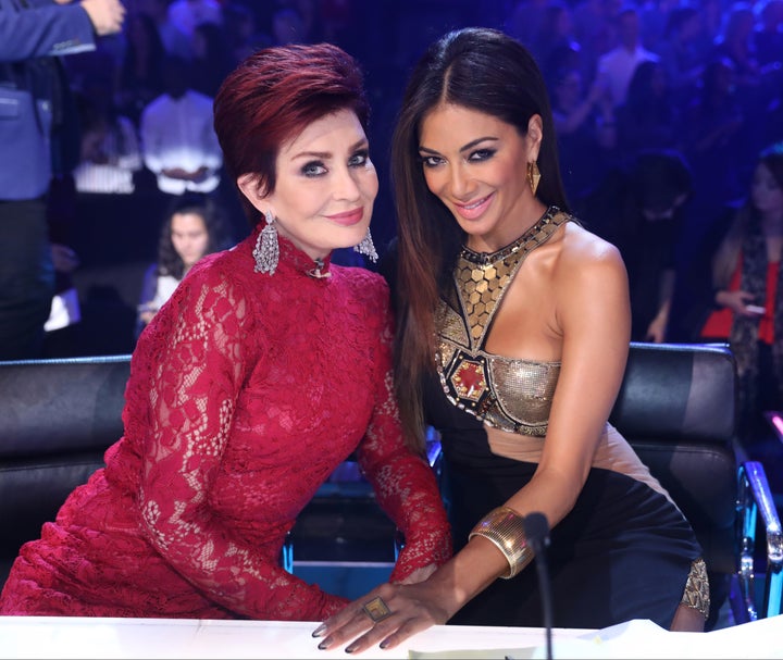 <strong>Sharon and Nicole posed for a snap during a break in the show </strong>