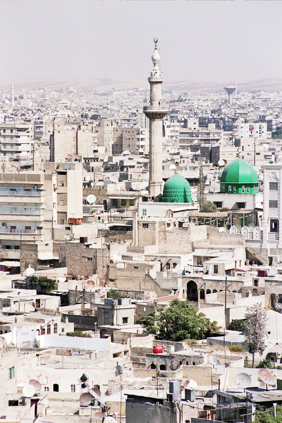 笑顔あふれる人々 歴史的な町並み シリア内戦で失われた古都アレッポの情景 画像集 ハフポスト