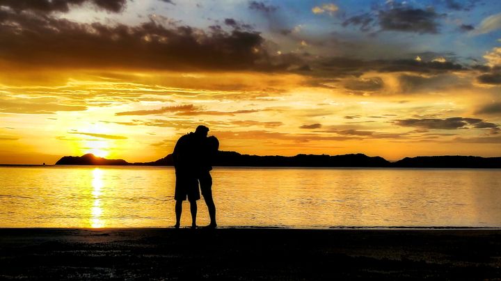 Sunset kiss in Costa Rica