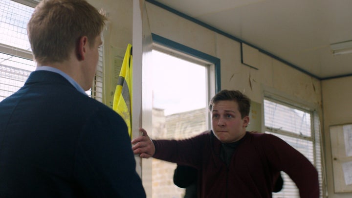 <strong>Lachlan does his best to outsmart Robert</strong>