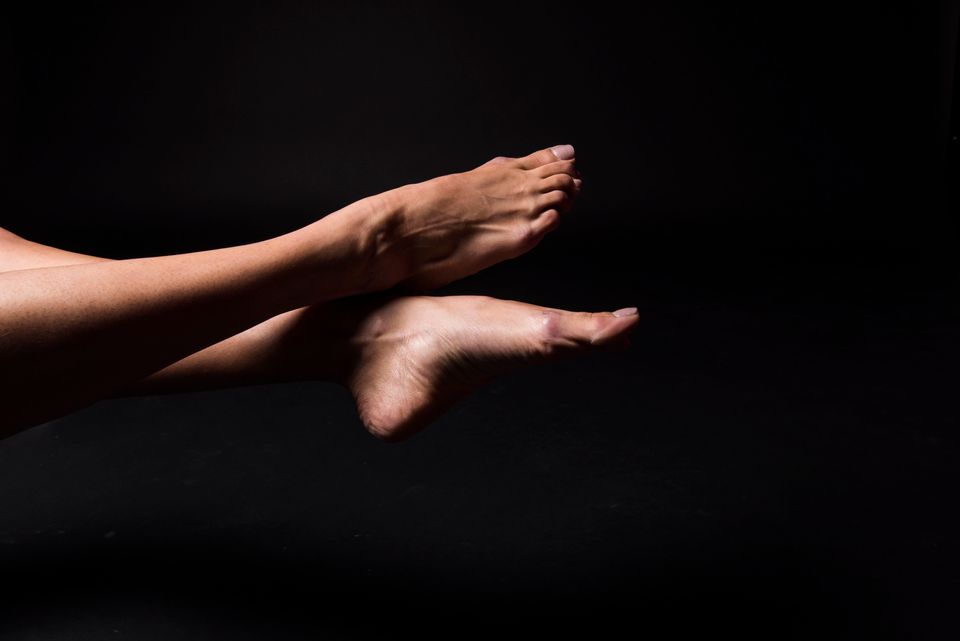 These Honest Images Show How Women Really Feel About Their Feet Huffpost Uk Style And Beauty