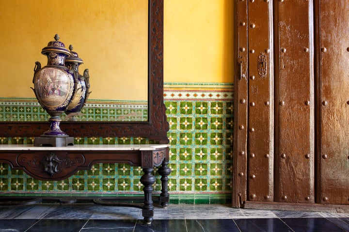 A table in Villa Clara, Santa Clara, Cuba.