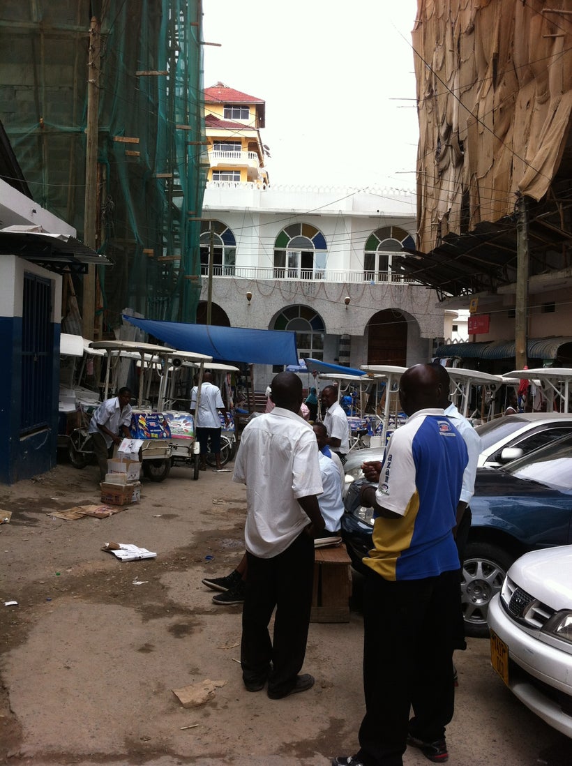 Azam ice cream vendors gather at Mskiti Mtoro (Mtoro Mosque), Livingstone & Tandamuti