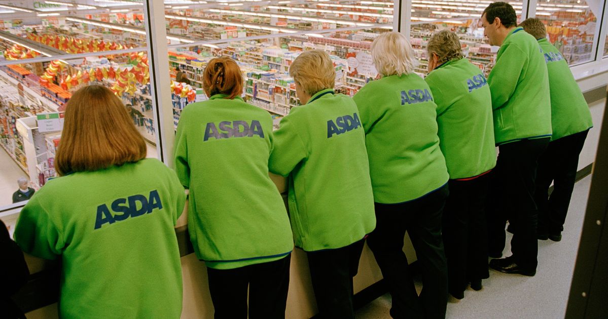 asda-female-workers-win-right-to-sue-supermarket-for-being-paid-less