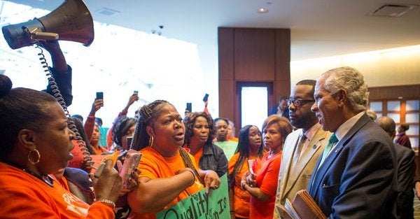 Memphis Lift parents confronting NAACP officials