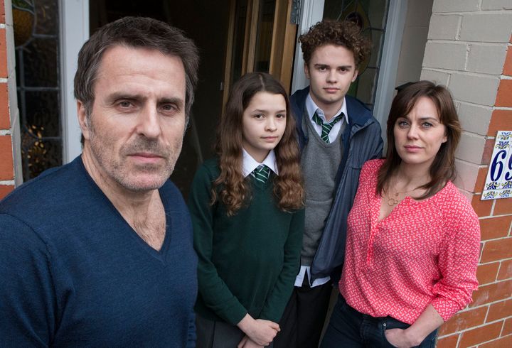 Con O'Neill and Jill Halfpenny star in Episode 1 of the new series