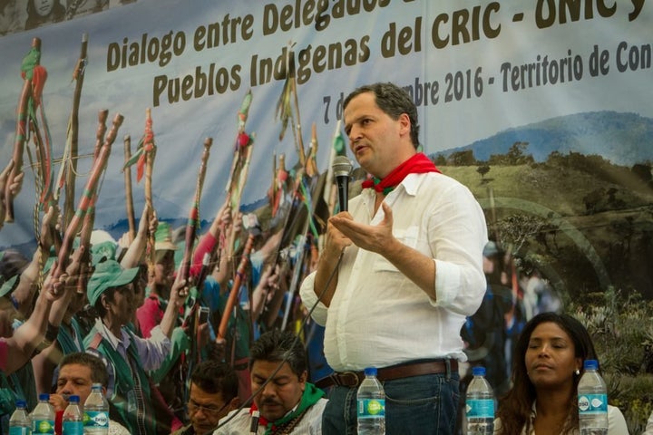 Colombian High Commissioner for Peace Sergio Jaramillo speaks before minority communities at La Maria about the peace process