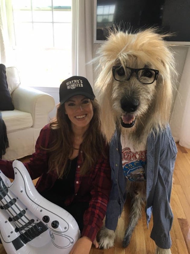 コメディ映画そっくり 仮装犬カレンのハロウィンコスチュームが可愛すぎる 画像 ハフポスト
