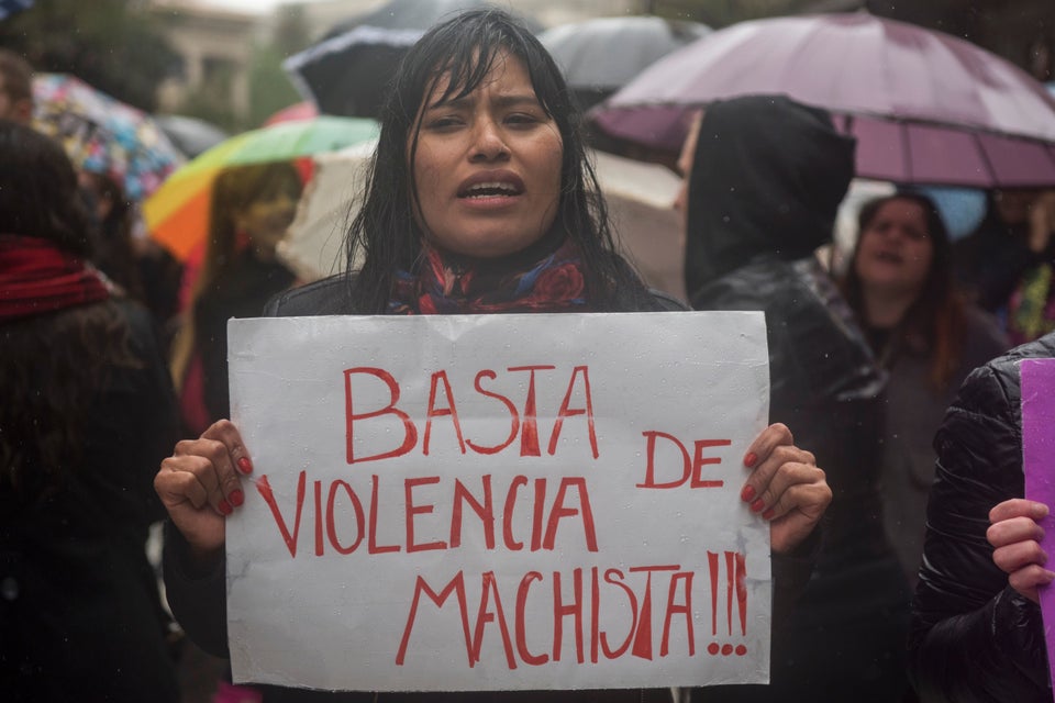 27 Powerful Images Of Women Protesting Against Femicide In Latin America HuffPost Women