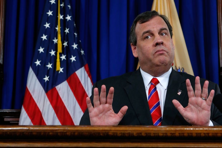 An aide told jurors that New Jersey Gov. Chris Christie knew about planned lane closures on the George Washington Bridge a mo