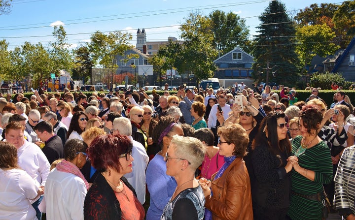 The Oct. 15 event drew 53 lesbian couples from all over the country. 