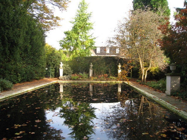 <strong>The ghost of murderous fellow Christopher Round is said to haunt the college's pool on the anniversary of his crime </strong>