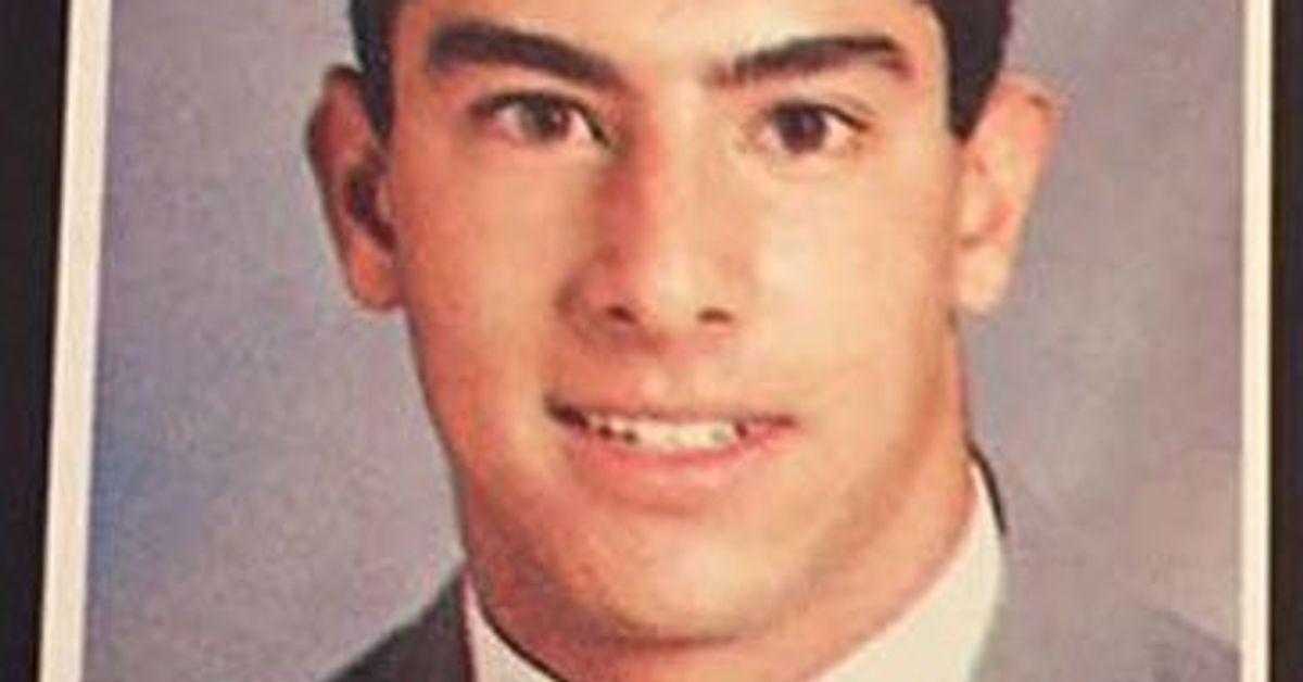 Man Who Predicted Cubs Win In 1993 Yearbook Finally Speaks