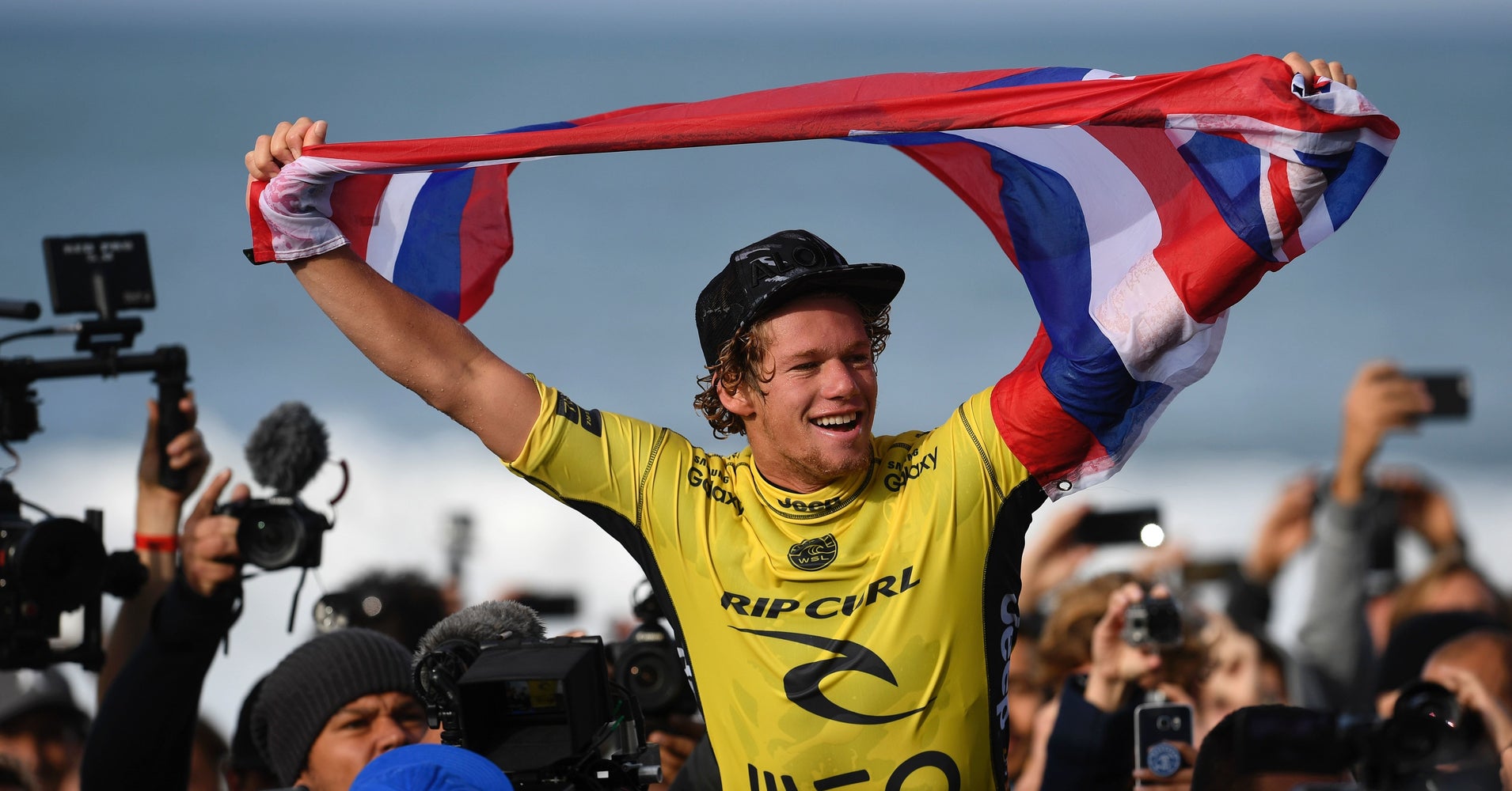 John John Florence Wins 2016 World Title Of Surfing HuffPost