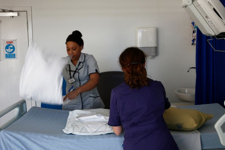 <strong>It’s feared more nurses are turning to short term payday loans to help tide them over</strong>