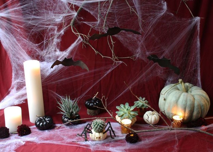 Learn how to make these adorable, Halloween-themed pumpkin planters in just a few easy steps. 