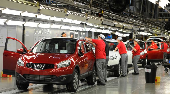 <strong>The government has been accused of giving Nissan a 'sweetheart deal' after the manufacturer announced it is is two build two new models in Sunderland </strong>