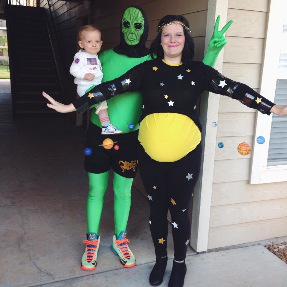 41 Creative Halloween Costumes For Pregnant Women | HuffPost Life